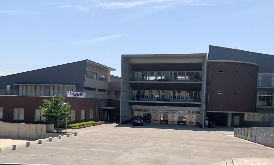 中丸小学校