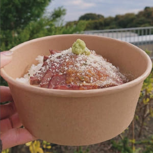 ローストビーフ丼の商品写真